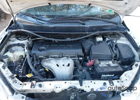 2013 Toyota Matrix S z USA, uszkodzony, nr VIN 2T1KE4EE1DC051430